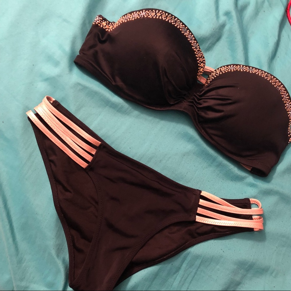 Victoria’s Secret Bikini